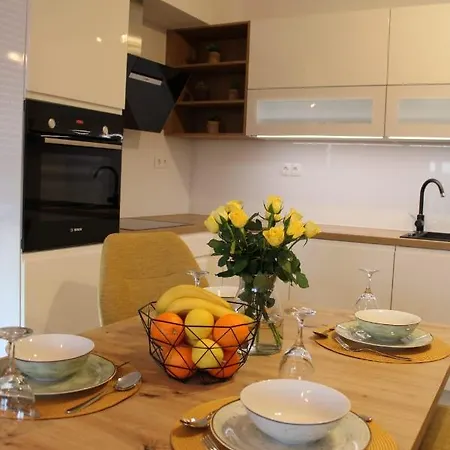 Apartman Renata 2 *