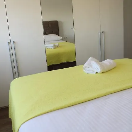 Apartman Renata 2 *