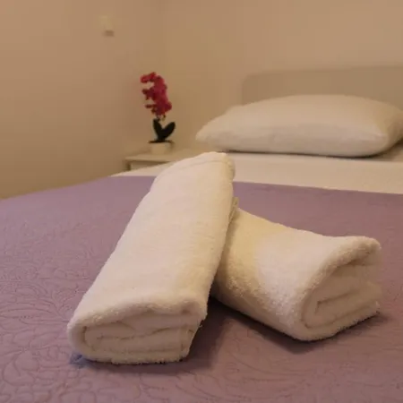 Lägenhet Apartman Renata 2 *