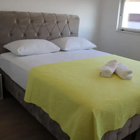Apartman Renata 2 Lägenhet